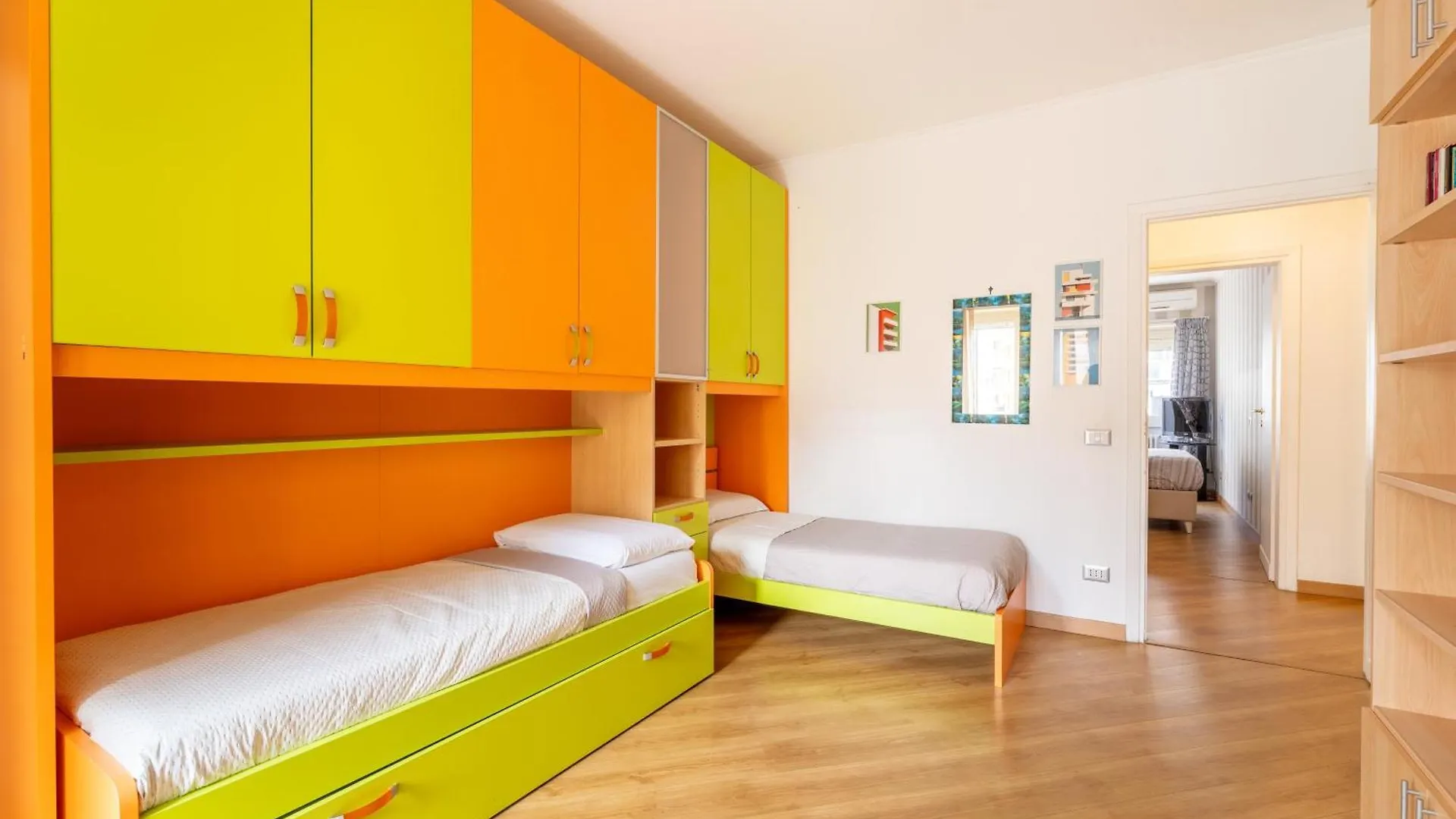 Furio Family Flat, A Few Steps From Metro A Stop Roma