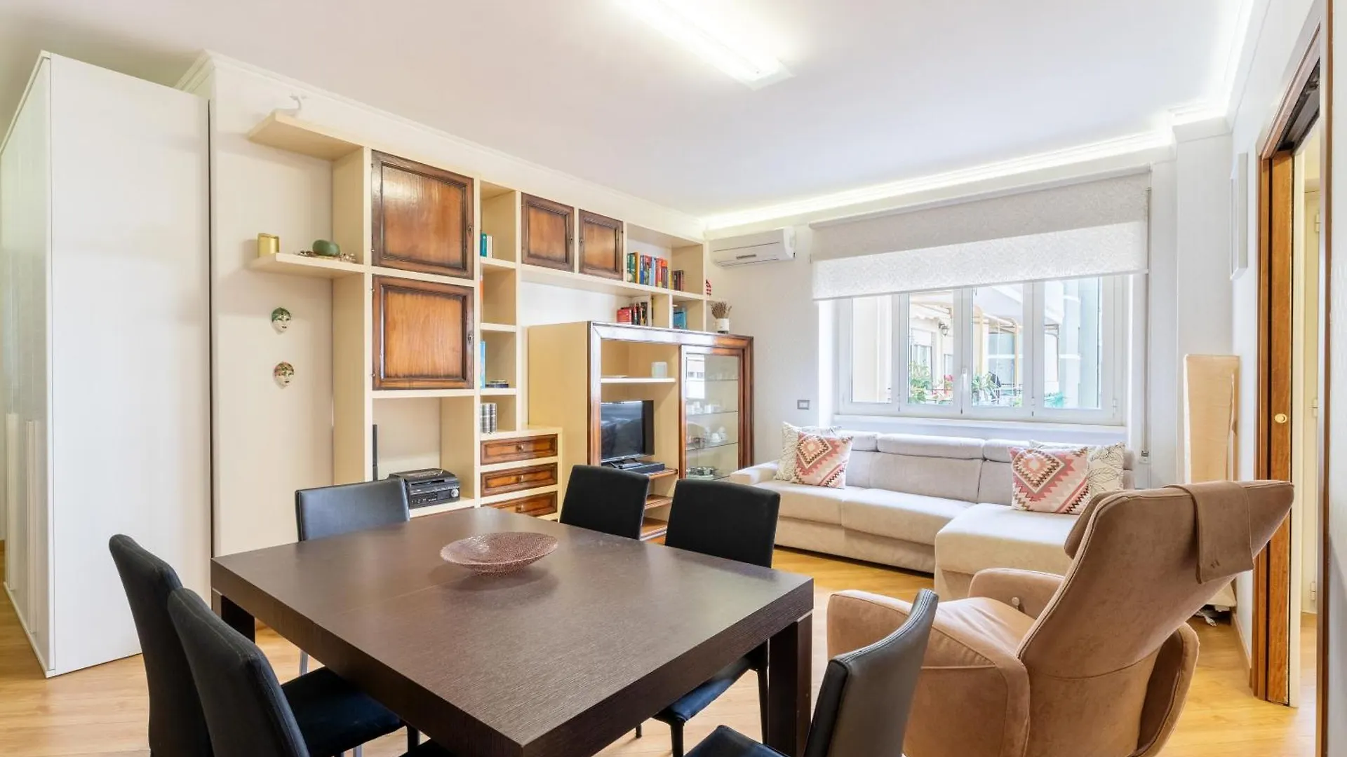 Furio Family Flat, A Few Steps From Metro A Stop